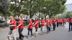 �人������Ļ��������޹�˾��УУ�졢�����졢��У�ۻ�רҵ