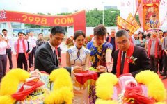 �������Ͼ���֤�˺���һ·�ĸı�